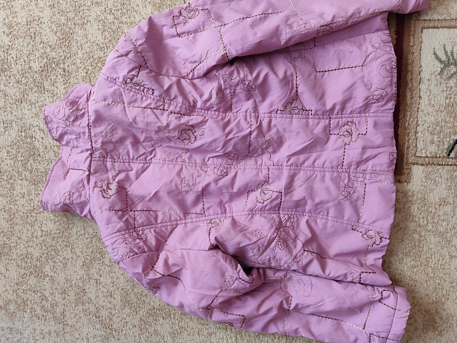 Курточка летняя.