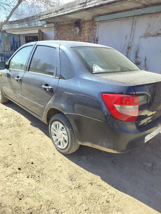 Сдам авто под выкуп  лада гранта