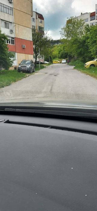Парцел 1040 квадратни метра