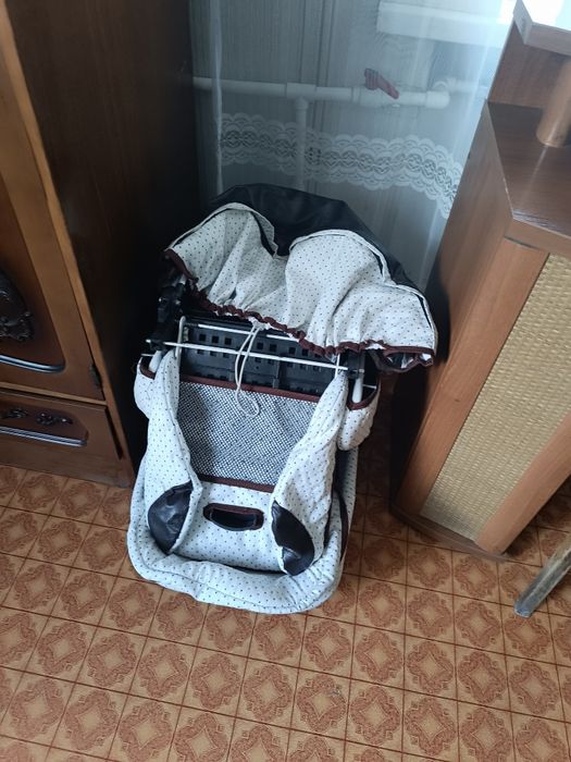 Коляска производства Польша