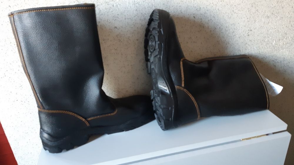 Сапоги рабочие,кирзовые