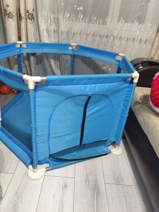 Продам манеж детский и ходунки