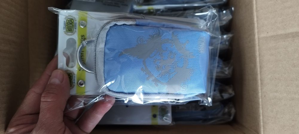 Портмонета тип монетник на едро