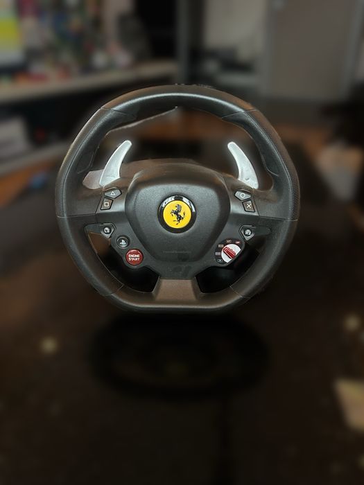 Волан и педали на Ferrari