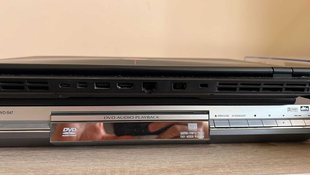 Laptop Lenovo Legion Y7000