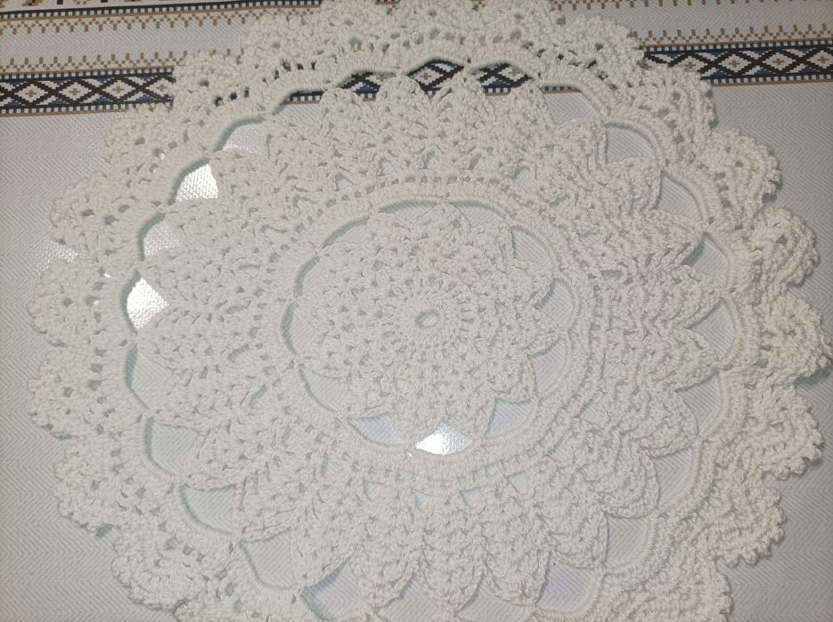 Кружевная салфетка.