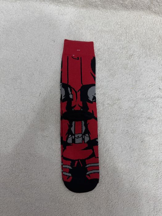 Продам Стильные носки Дэдпул Marvel