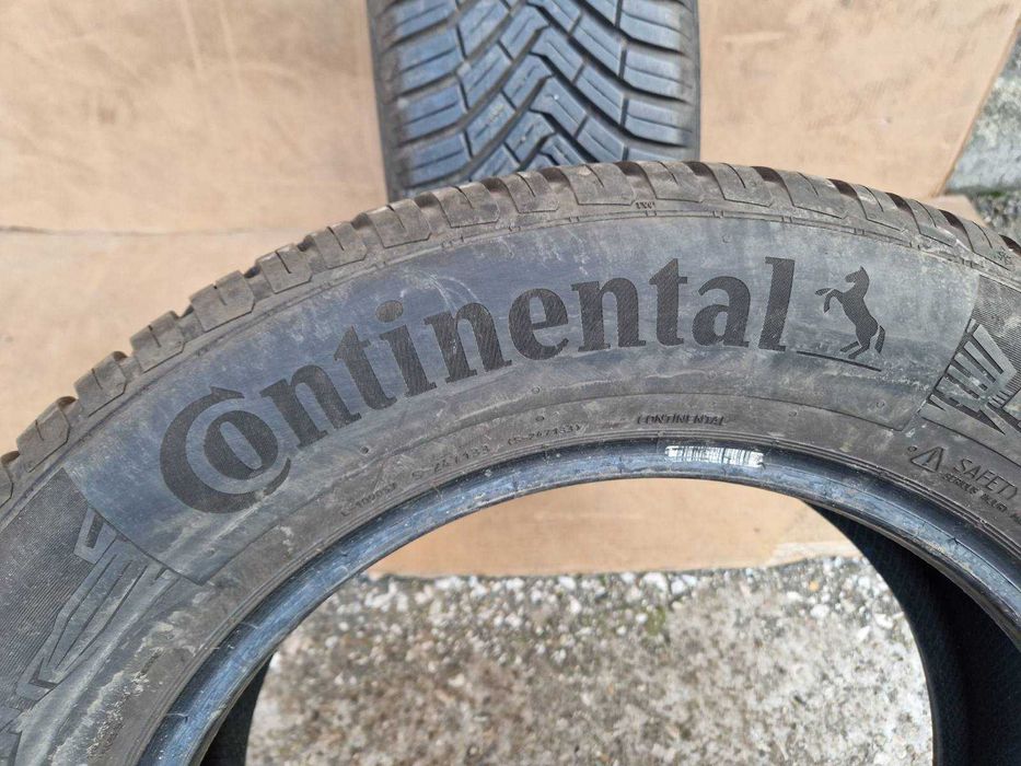 2 Continental R17 215/65 Всесезонни гуми  DOT1422
