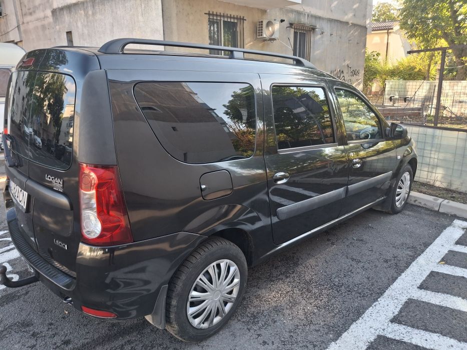 Se vinde autoturism Dacia Logan mcv 1,5  diesel .