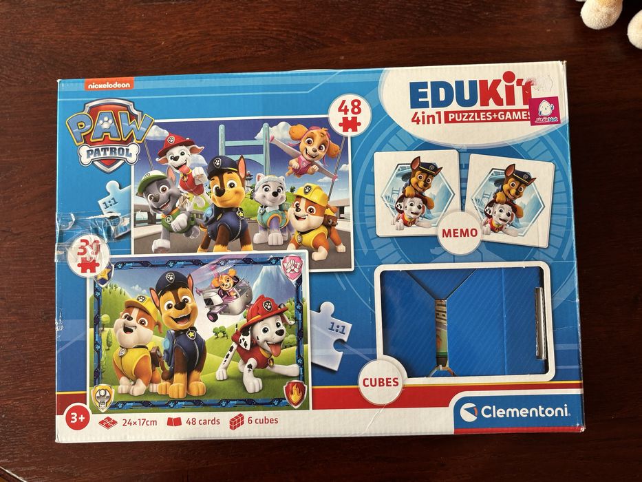 Дрехи и играчки „Пав Патрол“ – използвани, запазени и обичани