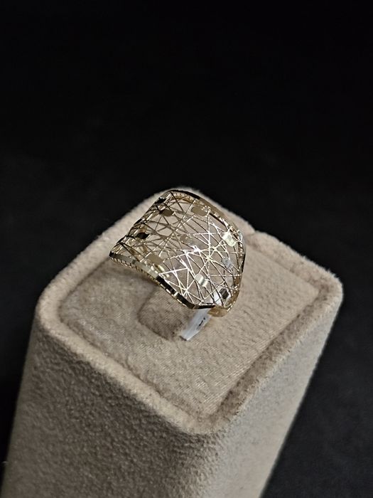 НОВ Златен Пръстен 1.34гр / 14К