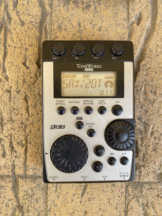 Korg Pandora PX4D procesor efecte chitara / vioara / saxofon