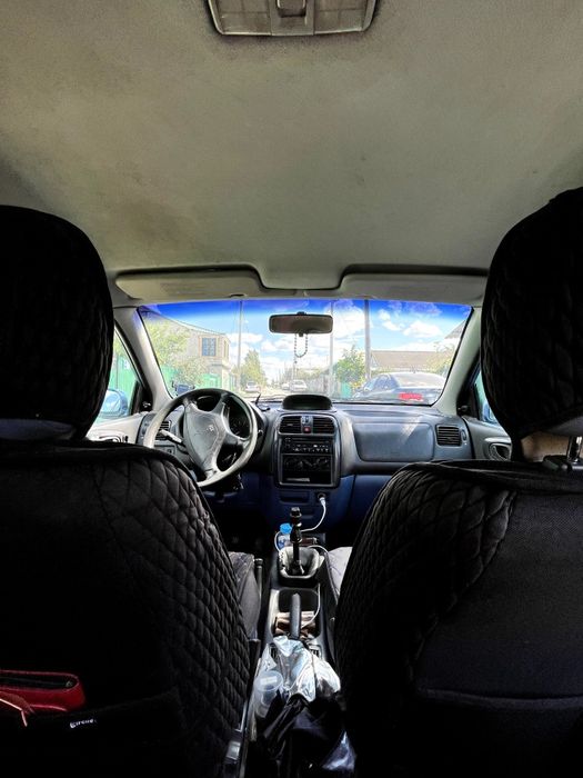 Продам Мицубиси спейс стар