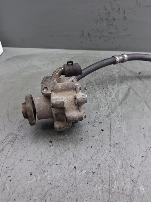 Pompa servodirectie mecanica - Volkswagen VW Golf 1998 1.4 MT (75 hp)