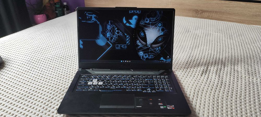 Геймърски лаптоп Asus TUF Gaming A17 FA706IU