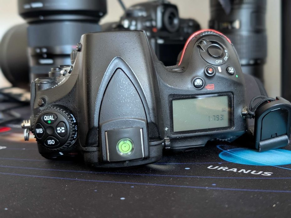 Nikon D810 Aparat Foto DSLR Full Frame 36.3MP / Sigma Art 18-35mm f1.8 DX