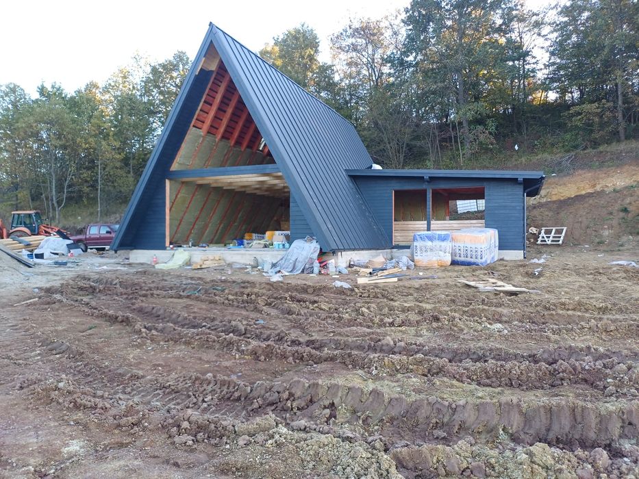 Construim case și cabane din lemn