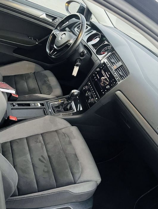 13500E VW GOLF 7.5 2.0 TDI DSG an model 2020