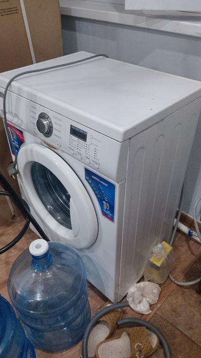 Стиральная машина LG