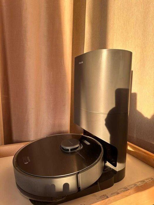 Продаётся робот-пылесос Dreame D10s Plus