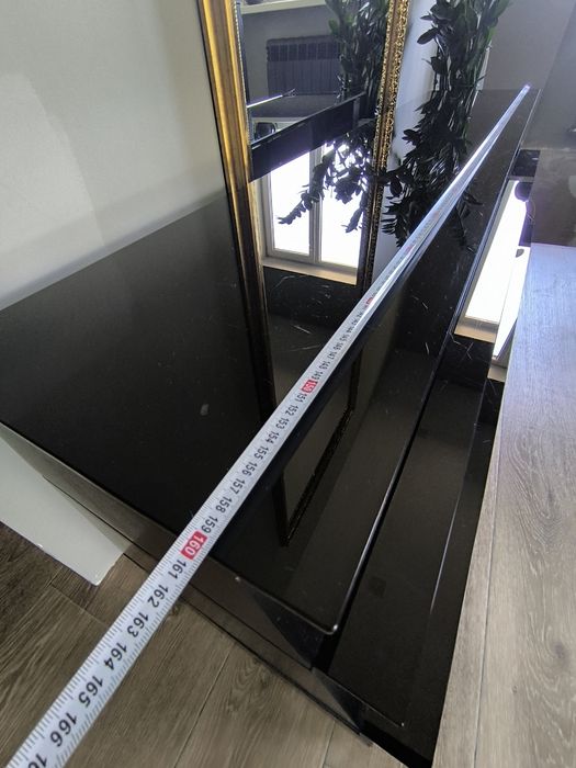 Полка под телевизор