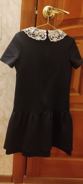 Продам школьное платье