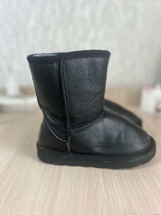 Зимняя обувь 30 рр