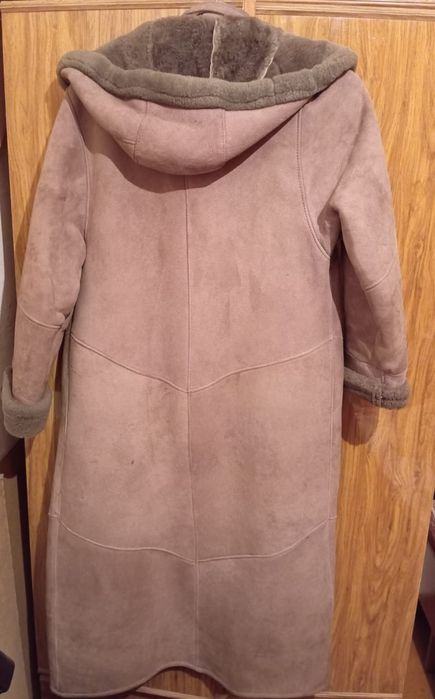 Продам 2 натуральные дублёнки