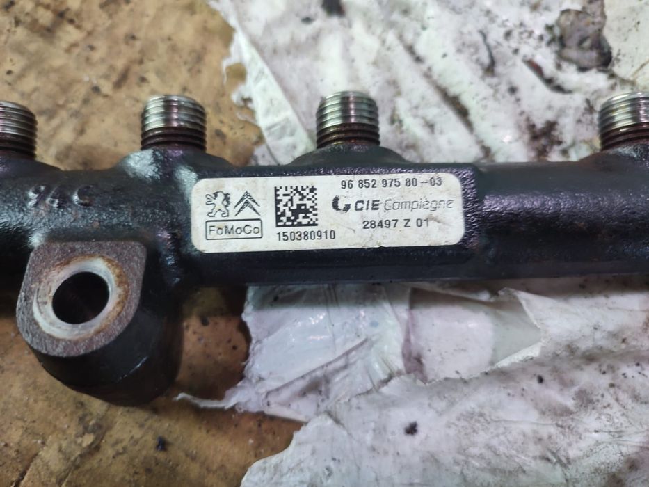 Rampa injectoare 9685297580 Peugeot 308 T7 [facelift] [2011 - 2015]