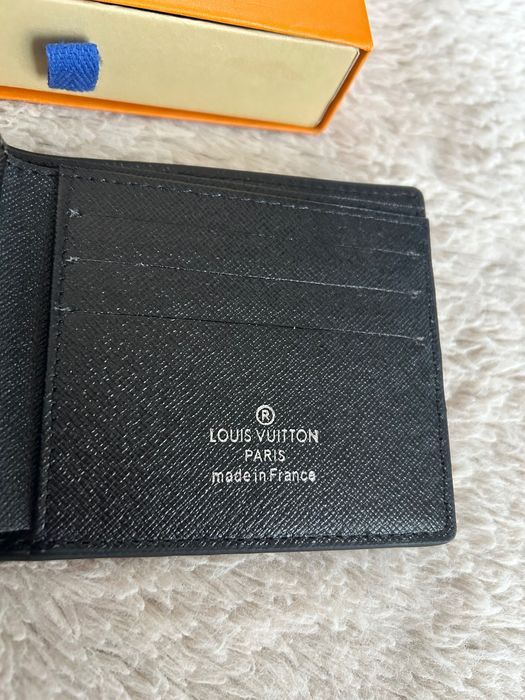 LOUIS vuitton портфейл