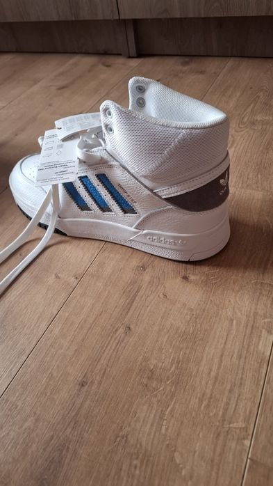 Мъжки обувки адидас