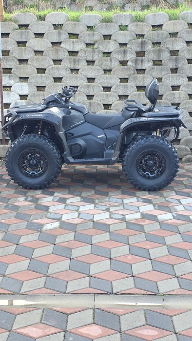 ATV Can-am Outlander MAX Backcountry T  1000R Visco-4Lok inmatriculabil