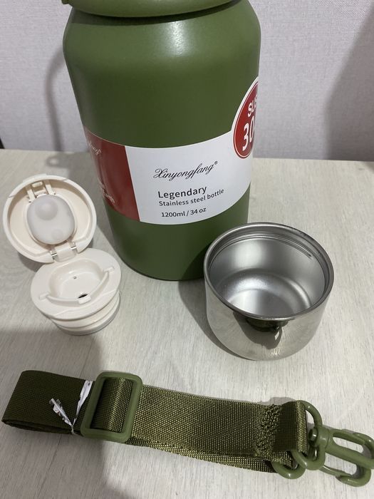 Стальной термос 900 мл.