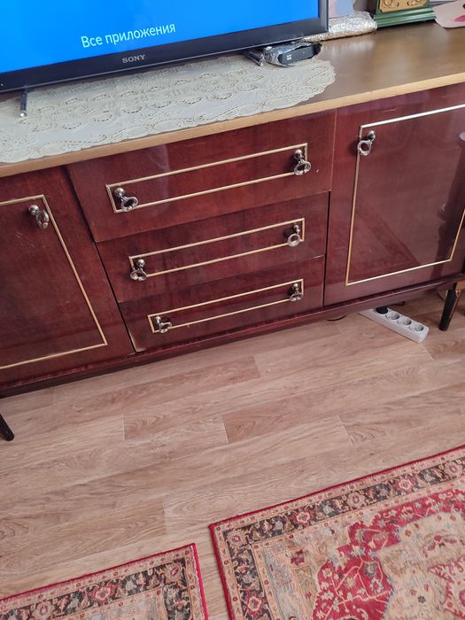 Мебель для дома мелочи продается в связи переездом.