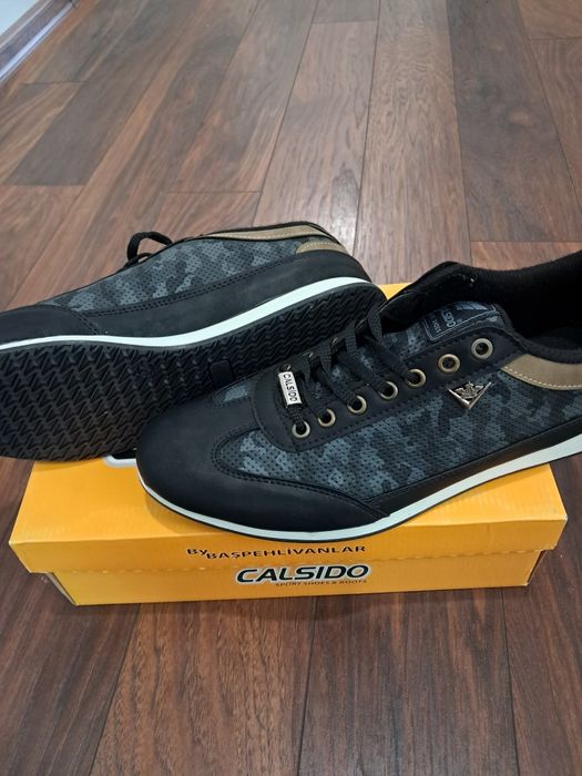 Спортни обувки N43