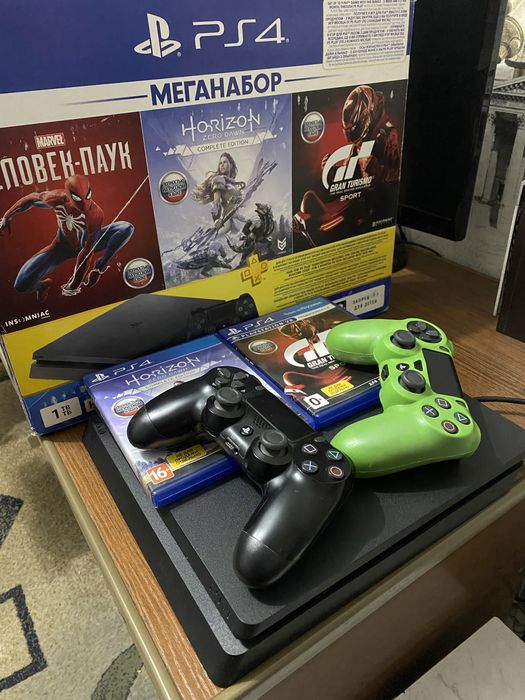 Продается PlayStation 4 Slim 1TB