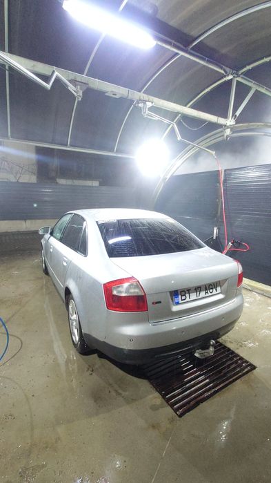 Vând Audi A4 B6 1.9