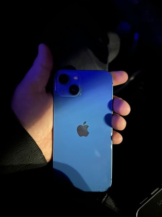 Продам iphone 13