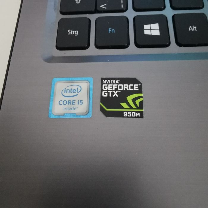 Laptop Acer i5 gen 6 gtx 950m 2gb