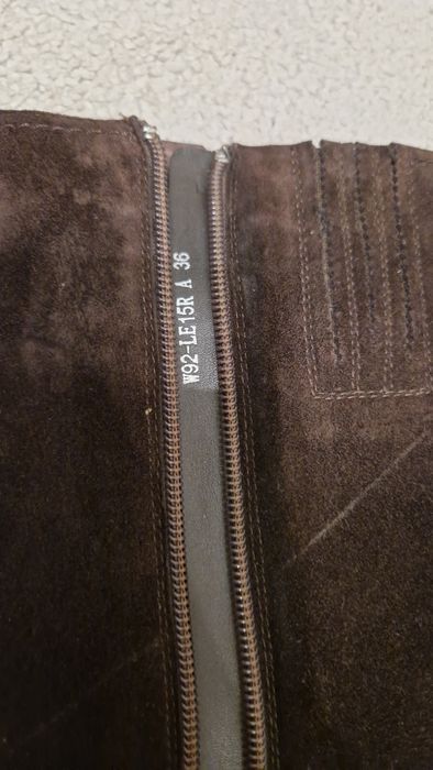 Cizme din piele intoarsa maro