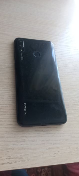 Продам телефон в хорошем состоянии