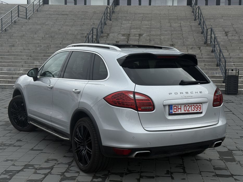 PORSCHE Cayenne 2011 — imagine 4