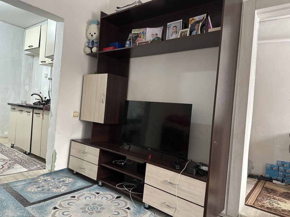 Гарнитура под телевизор