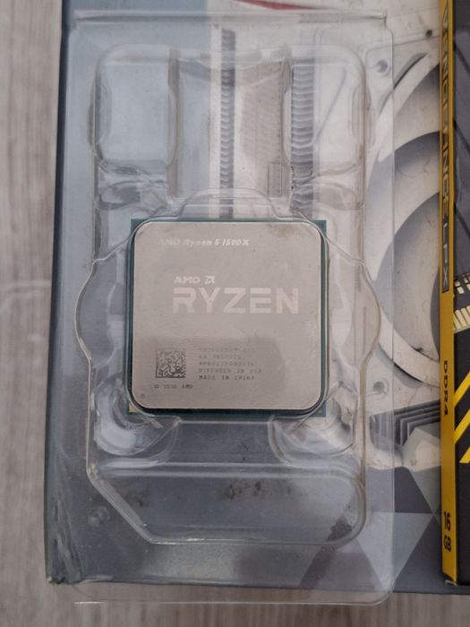 Kit Procesor AM4 Ryzen 5 1500X