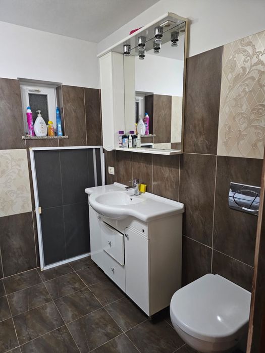 Apartament de vanzare, etajul 4, Rovinari