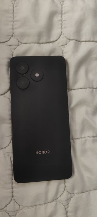 Продаю телефон новый Honor x5c plus