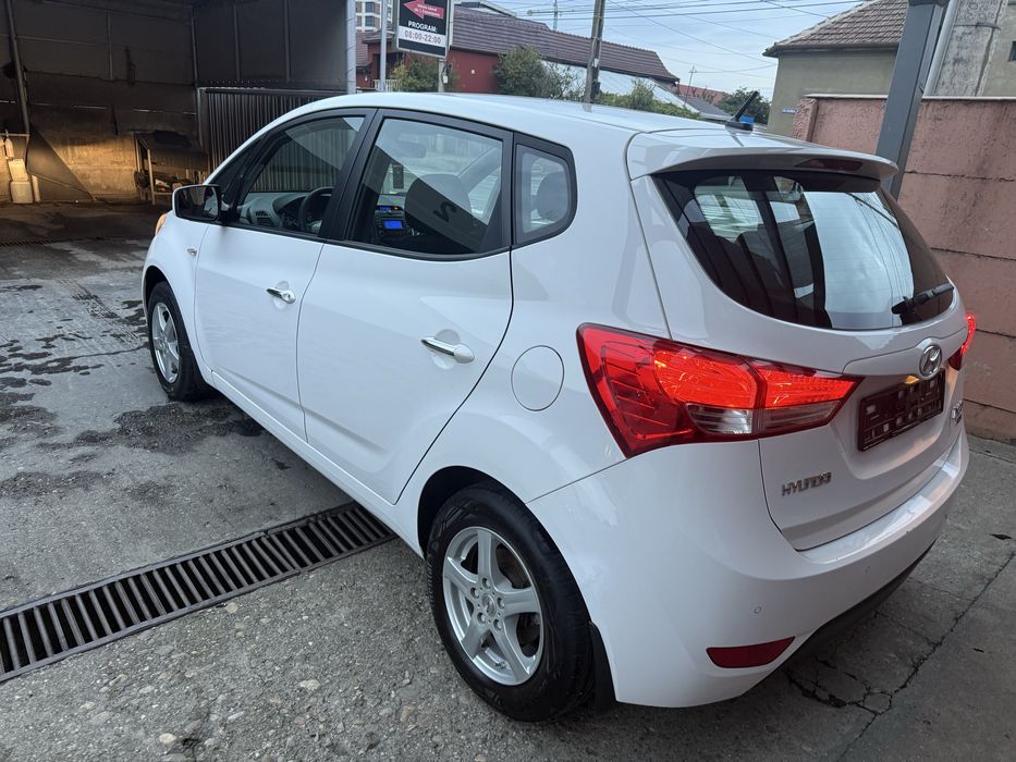 HYUNDAI ix20 2013 — imagine 5