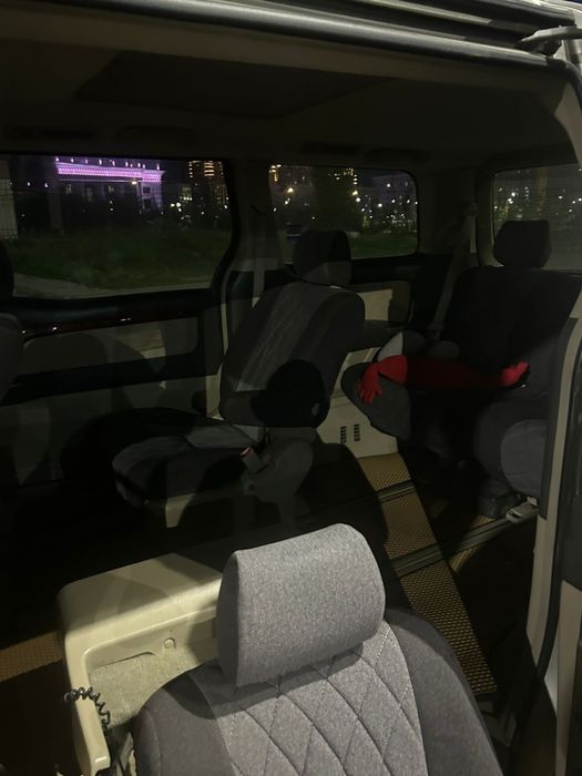 Продам Toyota Alphard
