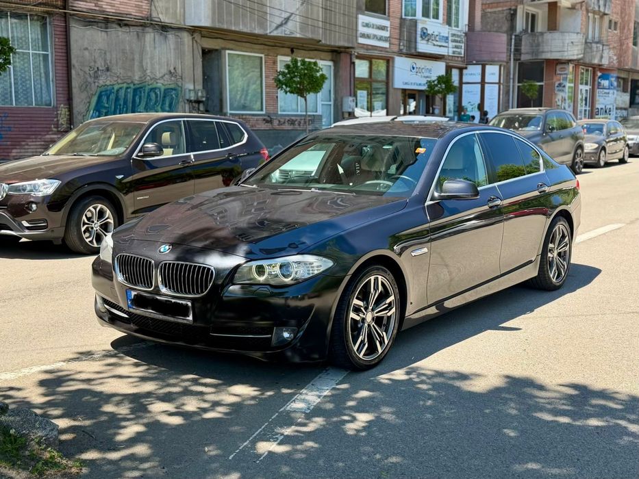 Bmw 520d 2011 2.0 diesel manual navi mare led