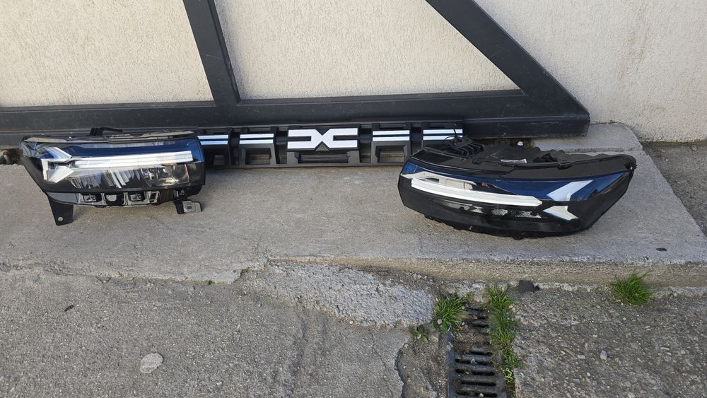 Far/Faruri Dacia Duster/Bigster 2025 2026 grila calandru